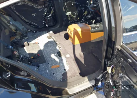 2021 Infiniti Q50 Signature Edition z USA, uszkodzony, nr VIN JN1EV7CPXMM706113